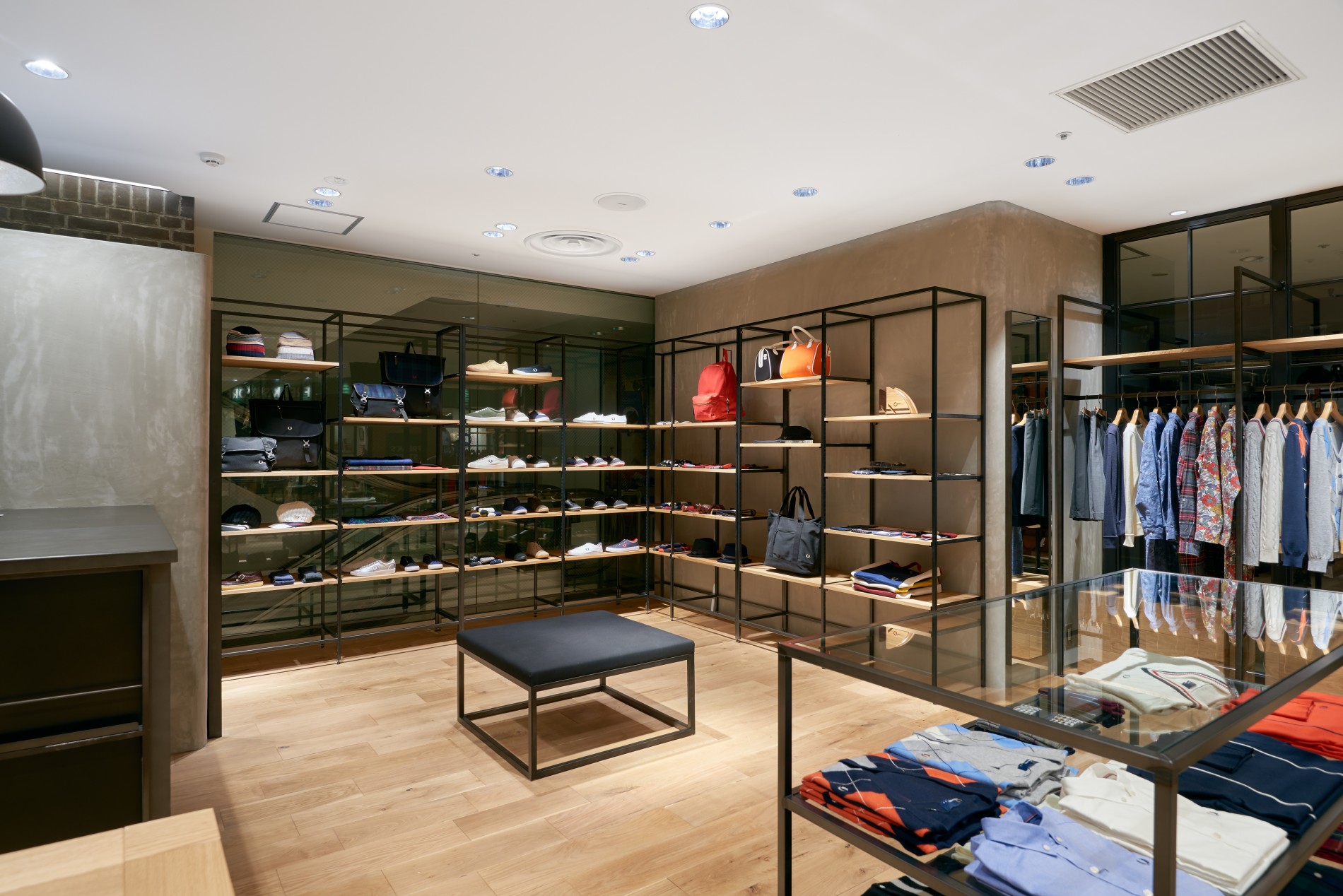 works_FREDPERRY_SAKAE_PARCO04