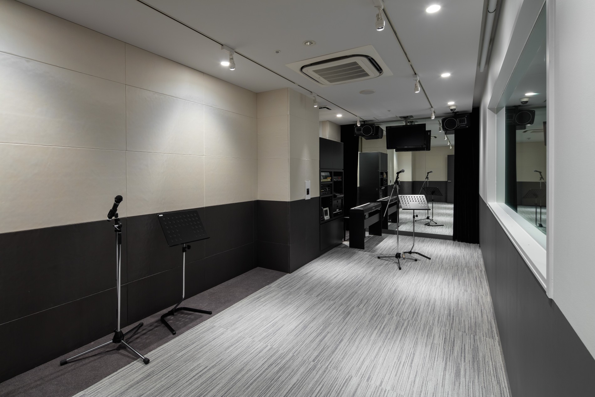 works_EXPG07