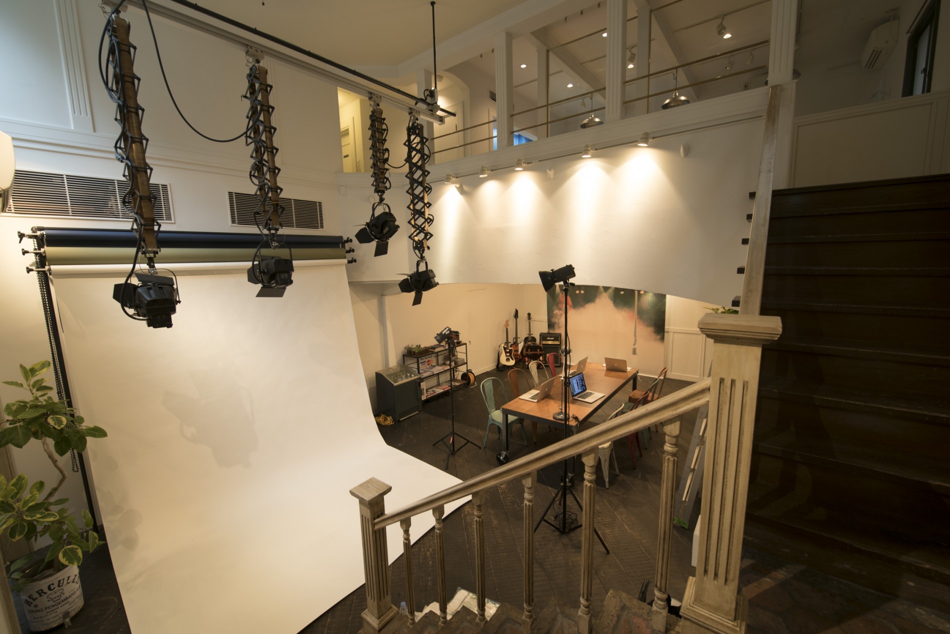 works_SWITCH-JINGUMAE01