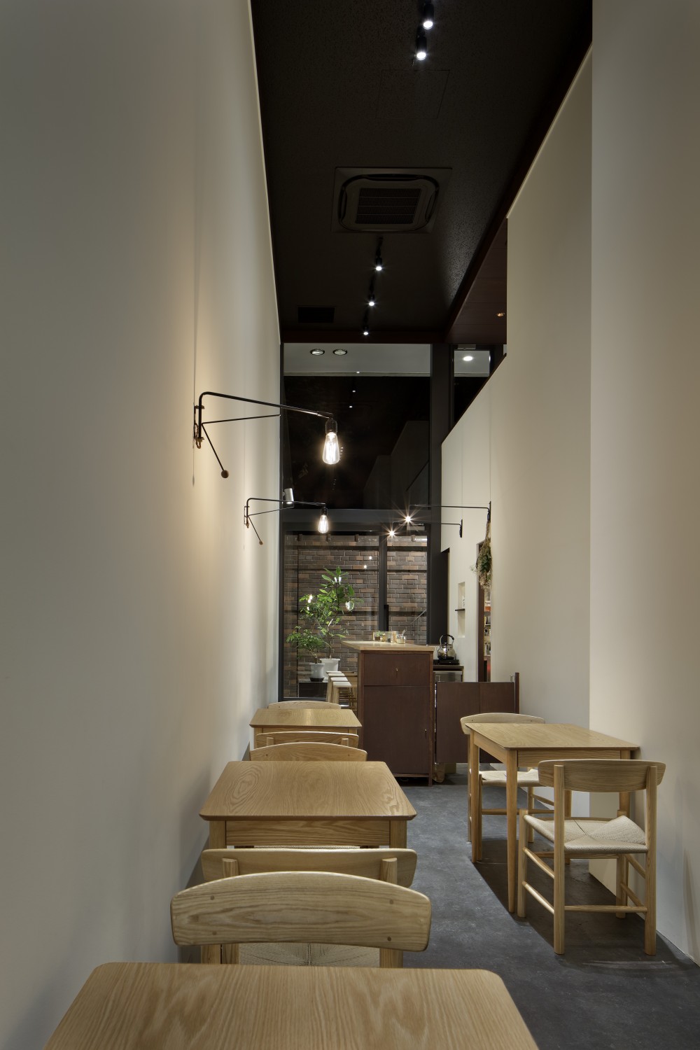 works_uzna_omom KOMAGOME02