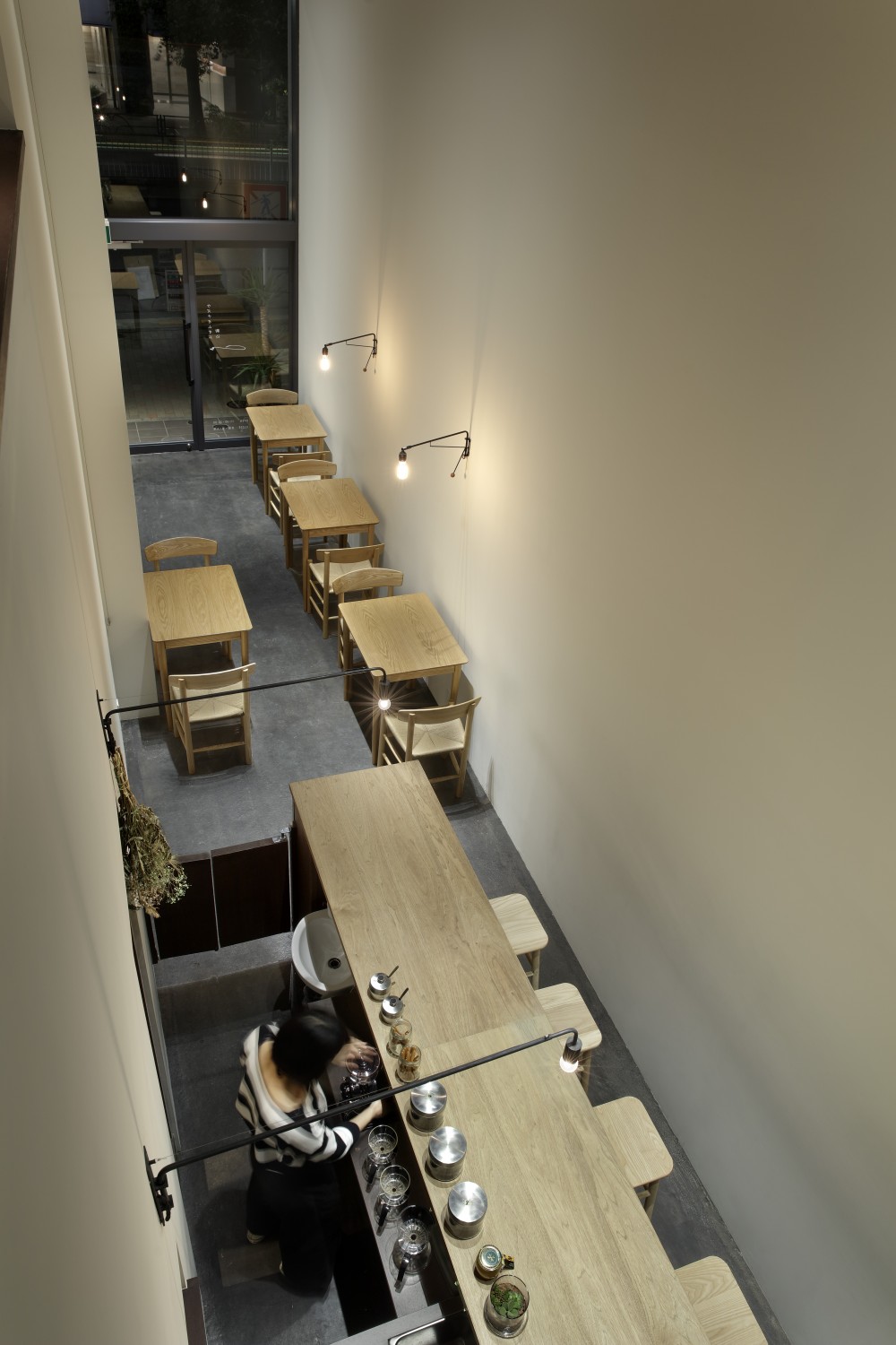 works_uzna_omom KOMAGOME04