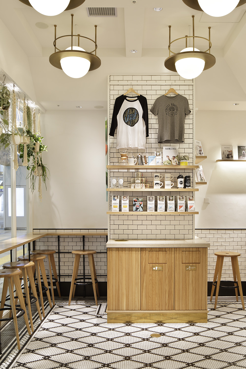works_vervecoffee_shinjuku04